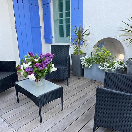 Gite Chez Madeleine Apartamento Louhans Exterior foto